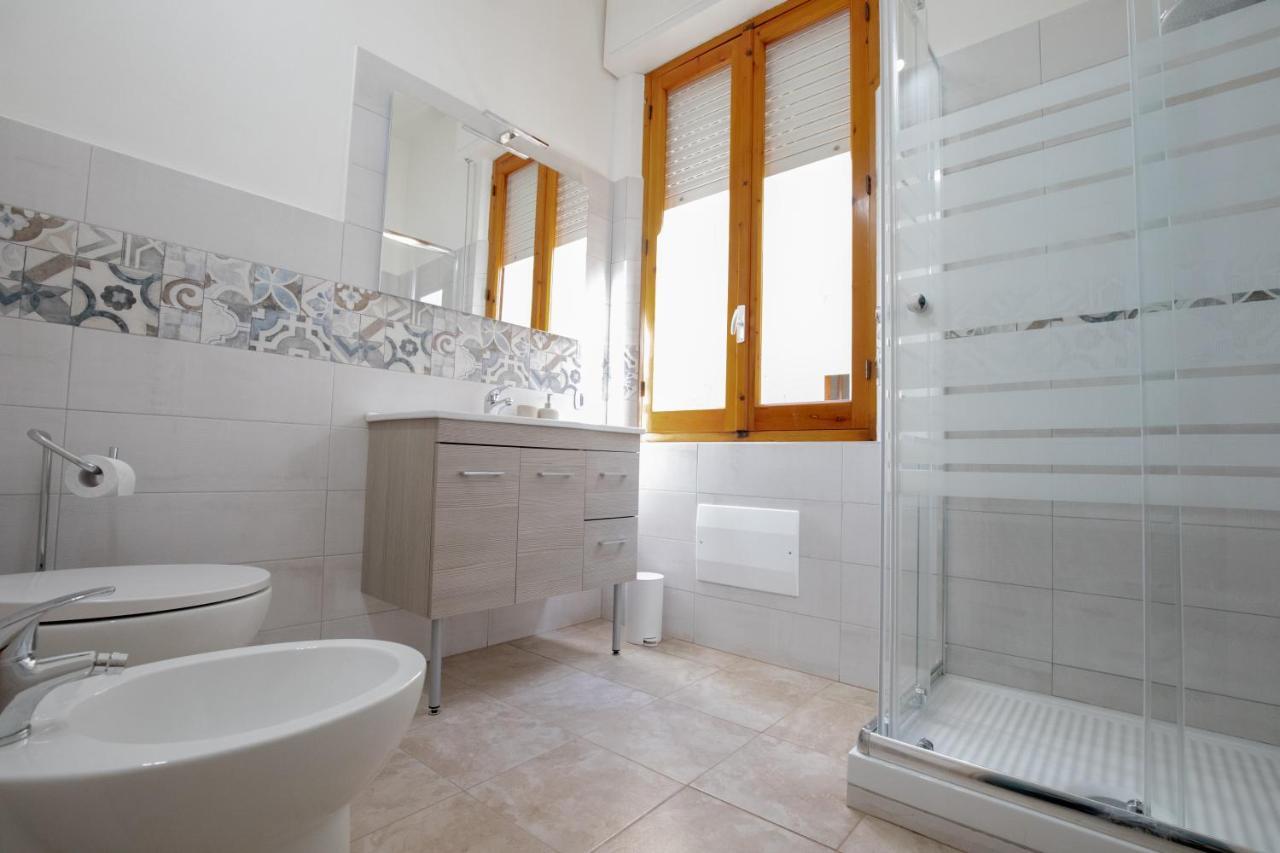 B&B Vico 10 Гуспини Екстериор снимка