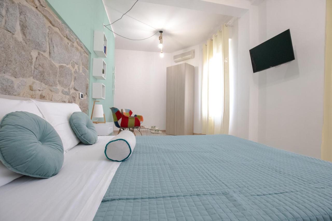 B&B Vico 10 Гуспини Екстериор снимка